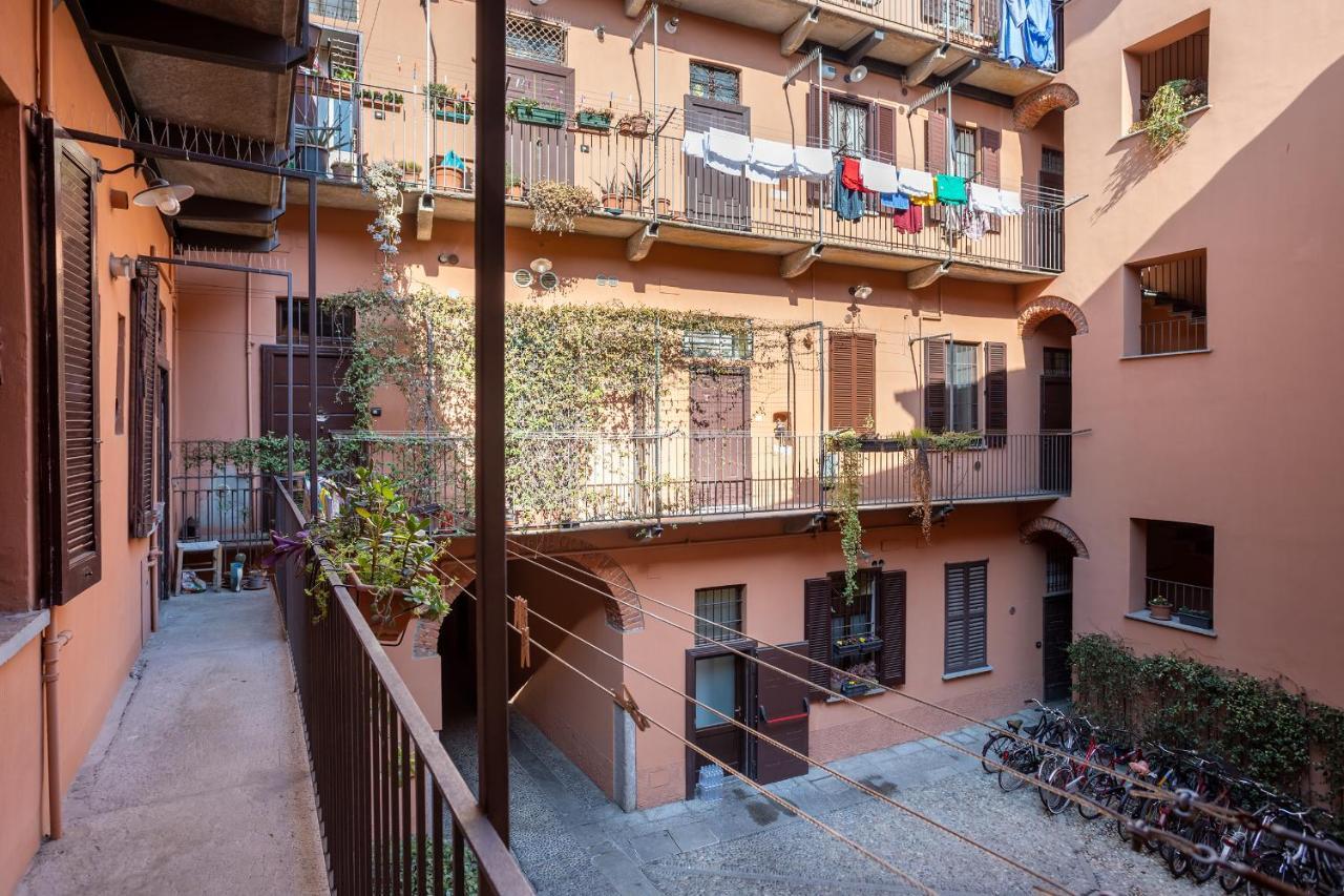 Navigli-Duomo Apartment With Netflix+Wifi Milan Exterior photo